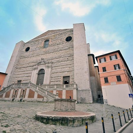 Il Nido Del Canterino Перуджа Экстерьер фото